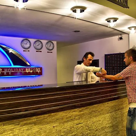 Omer Kusadası